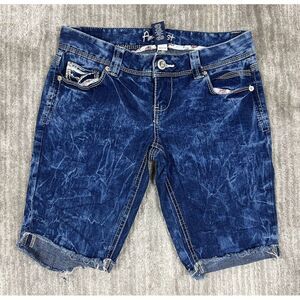 Amethyst Shorts Womens 5 Denim Jean Distressed‎ Dark Wash Low Rise